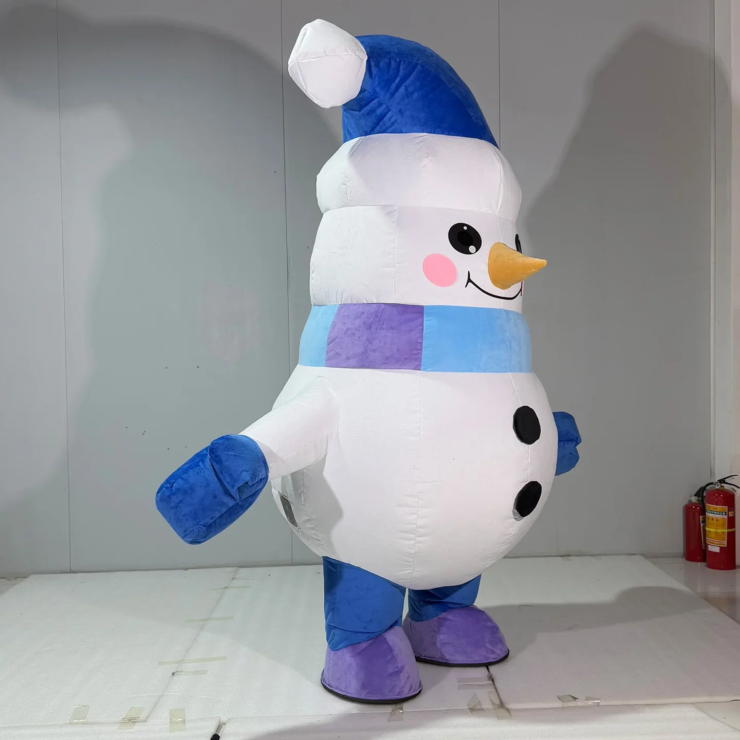 Christmas Snowman Inflatable M - огляд і ціна Costumes