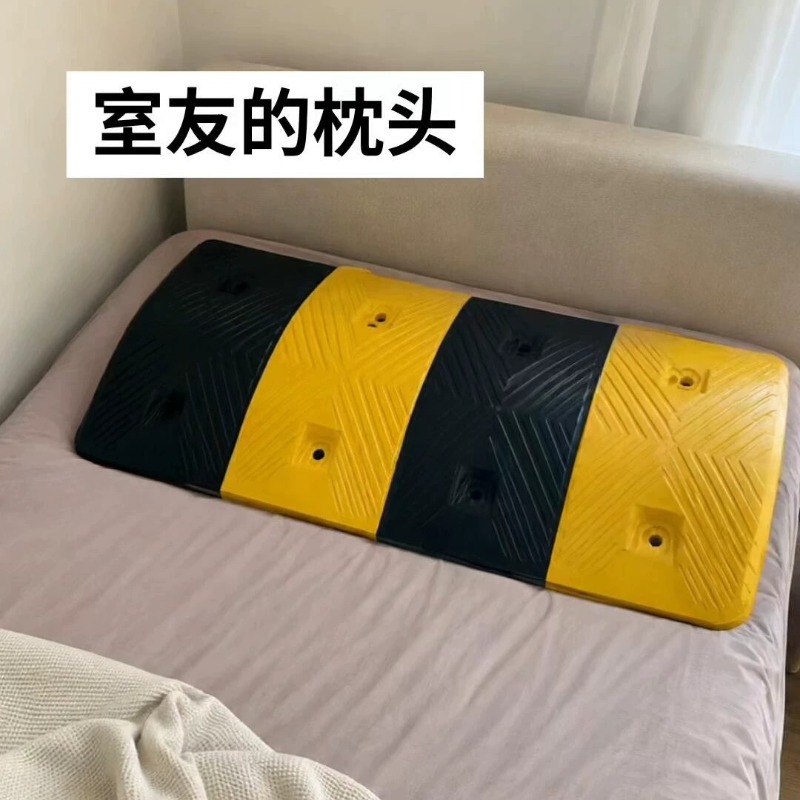 Funny Speed Bump Prank Pillow, - огляд і ціна Prank Toys